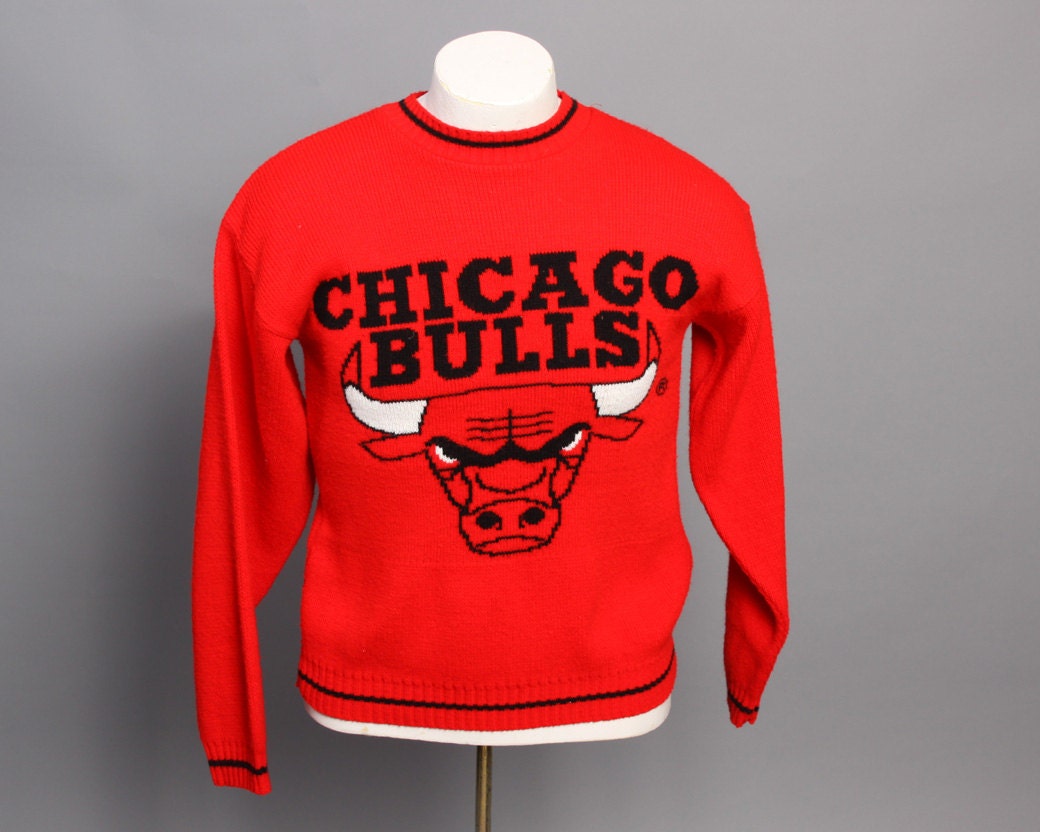 Vintage 80s CHICAGO BULLS SWEATER / Bright Red Knit Pullover