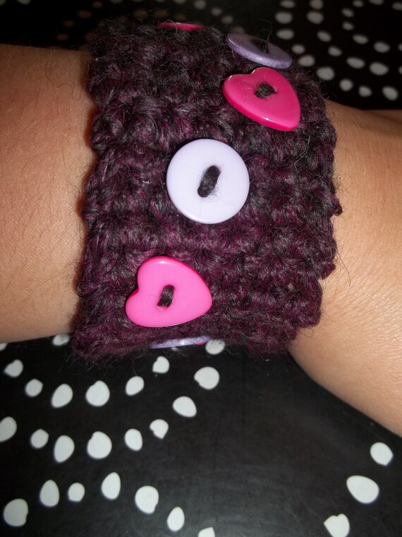 Items similar to Hearts and Circle Wristband, a Crochet Band for the