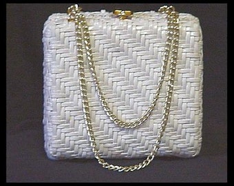 Vintage 1960s Purse plastic coated rattan purse Handbag Designer Garden Party Rockabilly Mad Man Retro Dress Femme Fatale Couture
