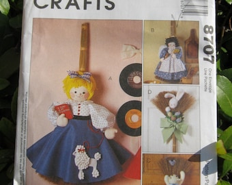 Uncut Pattern - McCalls 8707 - Broom Doll Pattern