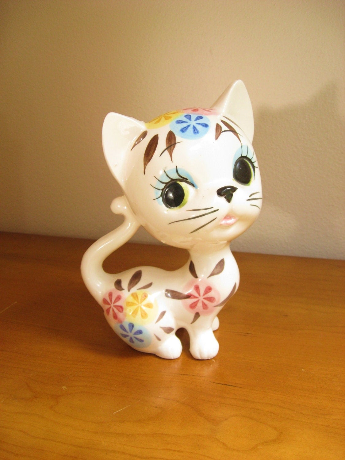  Vintage  Ceramic  Cat  Figurine  or Statue Kitten Kitty Large
