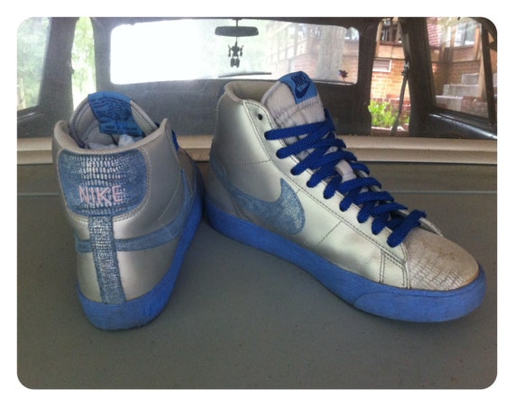 Old school nike shoes womens Outlet