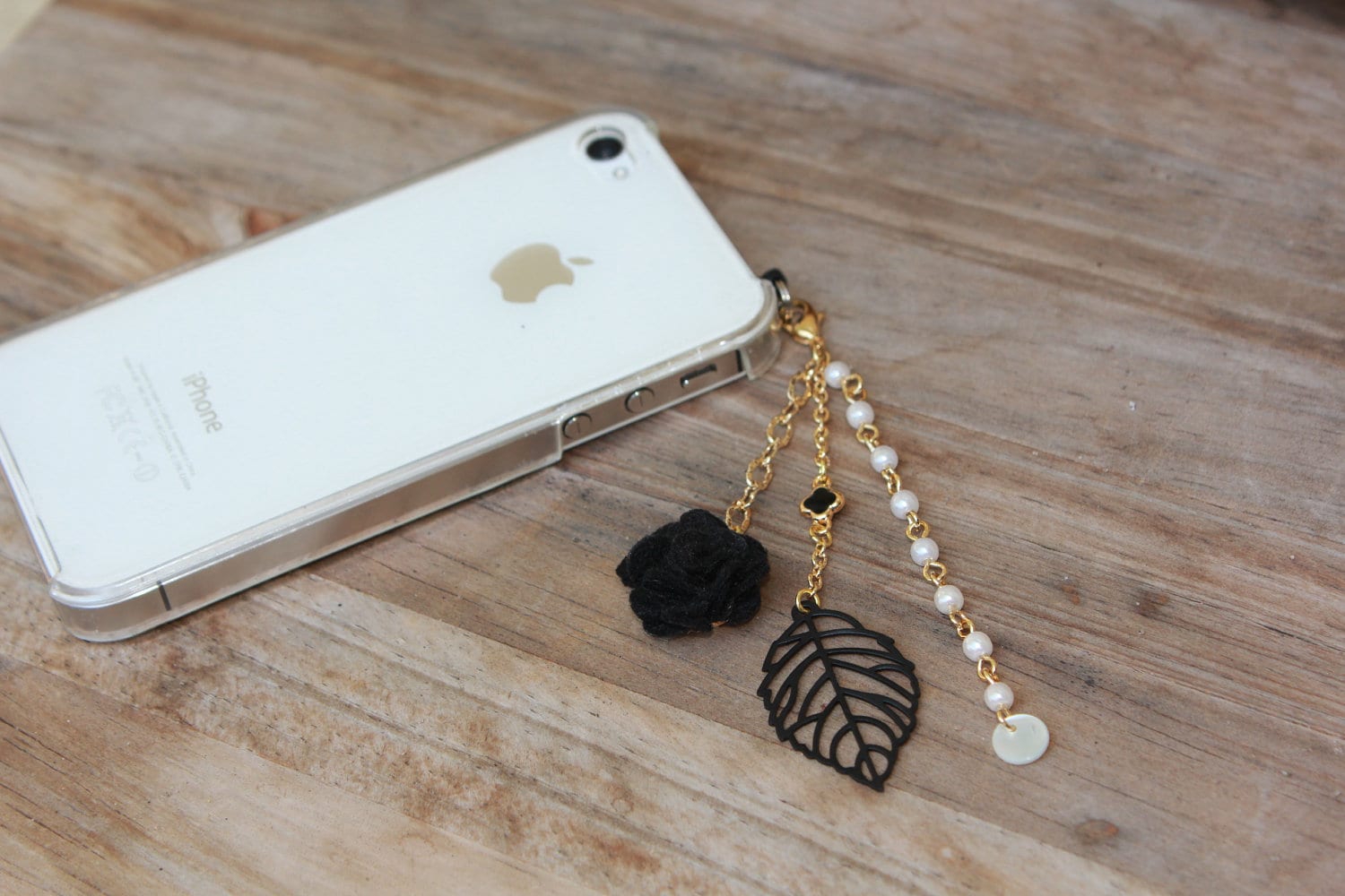 Handmade Cell Phone Charm Japanese Kawaii Jewelry / Flower