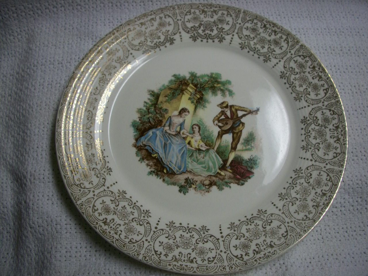 1940s American Limoges Dinner Plate 22k Gold Gilding Triumph