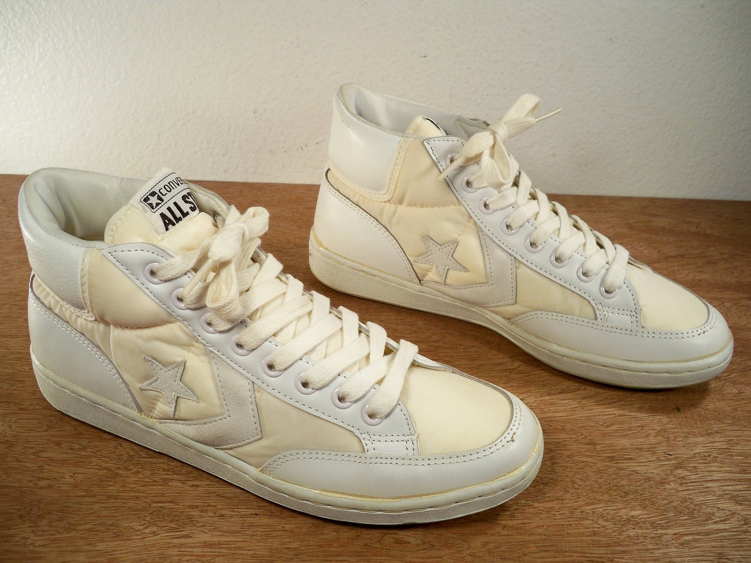 Vintage CONVERSE ALL STAR High Top Basketball White Leather
