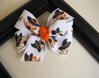 Witches Pinwheel Bow--girls pinwheel bow---Halloween--Girls Hairbow--Toddler bow