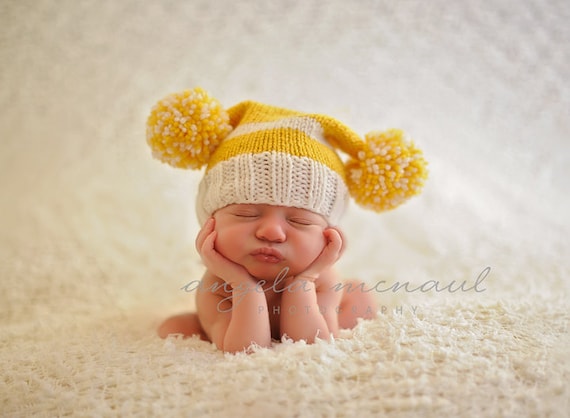 Newborn Hat, Baby Boy Hats, Knit Newborn Hat, Knit Baby Hat, Pom Pom Hat, Newborn Photo Props, Newborn Girl Hats