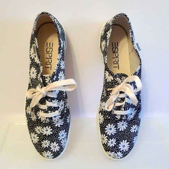 esprit canvas shoes