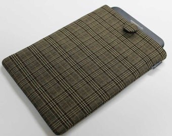 Kindle Cover, Kindle Case, padded, Brown plaid