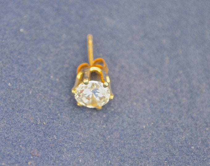 White Diamond Stud Earrings, 6mm Round Set in 14k Yellow Gold Filled Castings E235