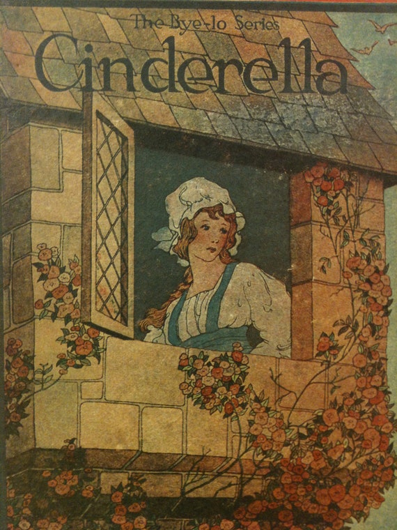 Gift Under 25 Dollarscinderellathe Glass Slippervintage Etsy Fairy Book Fairy Tales Vintage Children S Books