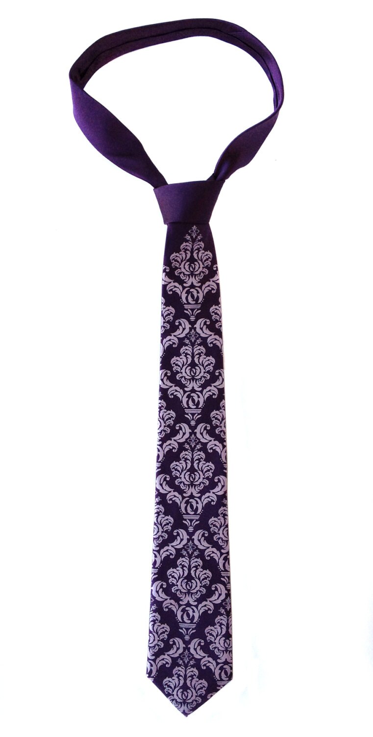 Damask necktie. Eggplant purple silk tie mauve print.