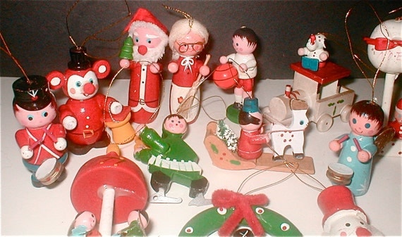 Vintage Wooden Christmas Ornaments Made in Taiwan Santa