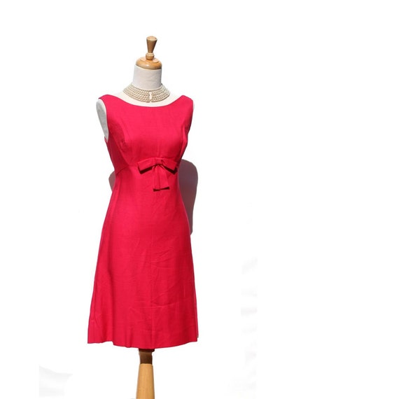 Vintage Pink Linen Dress by TanakaVintage on Etsy