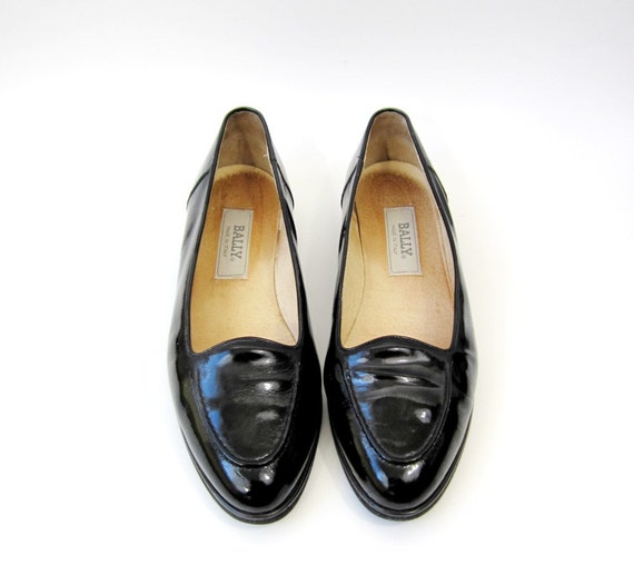 1990's Bally Black Patent Leather Loafer Shoes by OiseauVintage