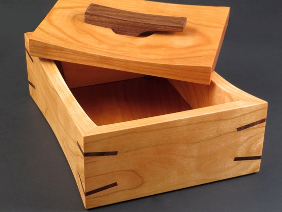 Unique Wooden Box with Miter Splines