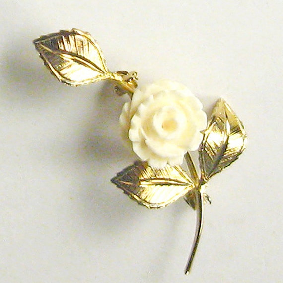 Vintage IVORY carved rose brooch. Single stem flower rose