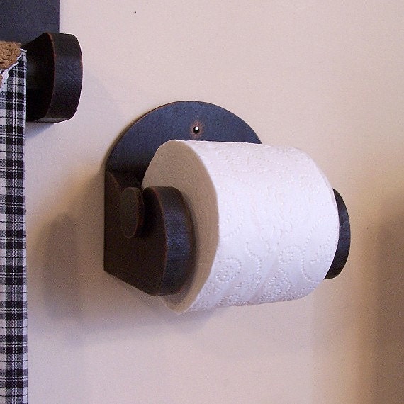 Primitive Bathroom Toilet Paper Holder by Sawdusty / Simple