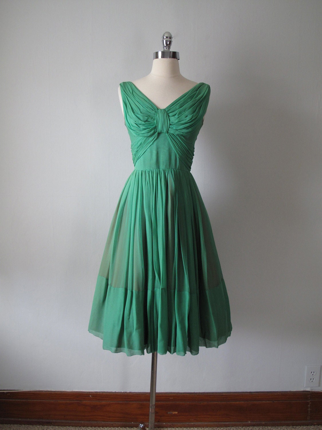 1950s Dress Emerald Green Evening Dress