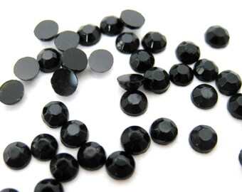 Vintage Rhinestones Black Glass Cabochon Chatons Flat Back 3mm rhm0019 (100)