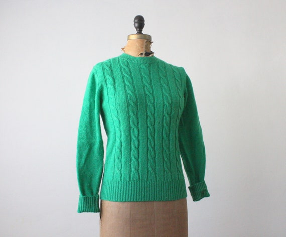 1970s kelly green cable knit sweater