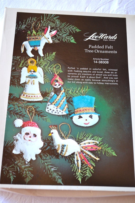 Lee Wards Christmas Ornament Kits 