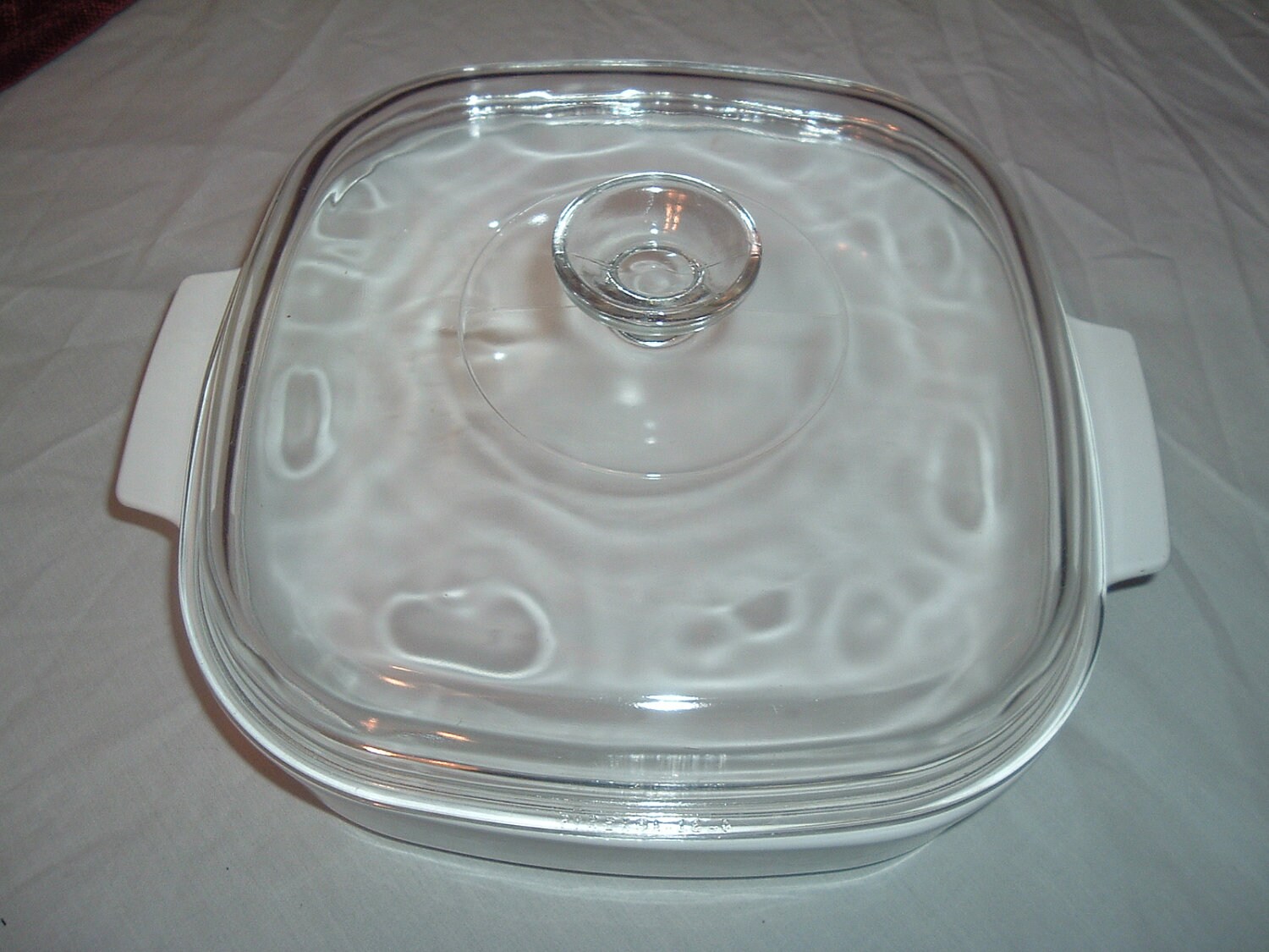 VINTAGE large CORNING WARE casserole dish