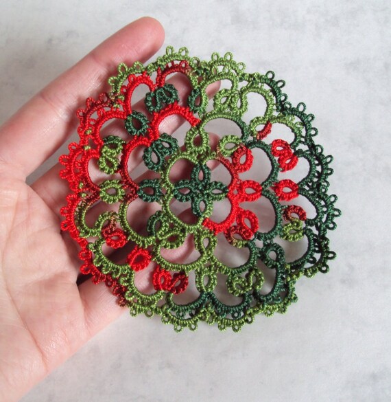 Christmas Coasters in Tatting Set of two Rosetta Size 1