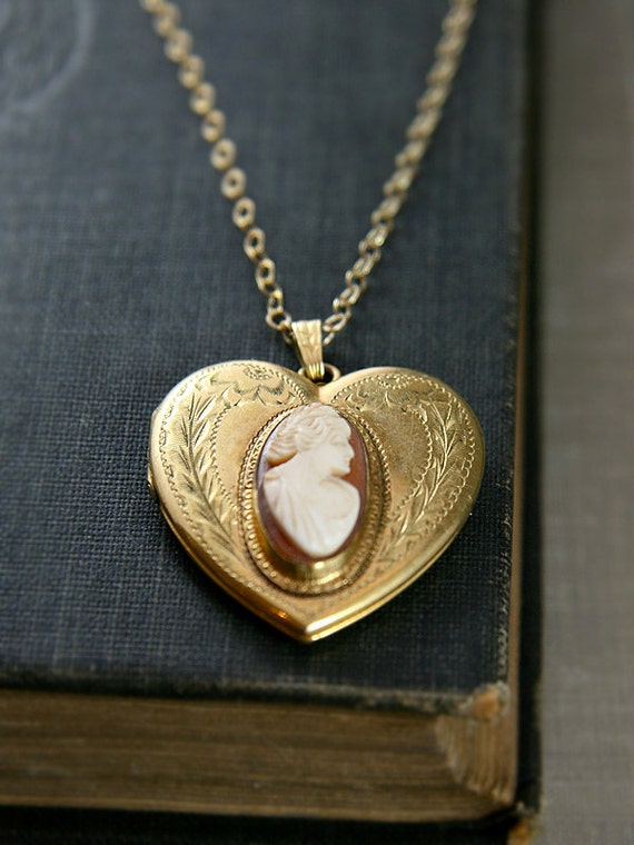 Cameo Gold Heart Locket Necklace Gold Filled Vintage Raised