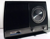 Sears AM FM AFC Transistor Radio 132 20280001 Hong Kong Retro Styled