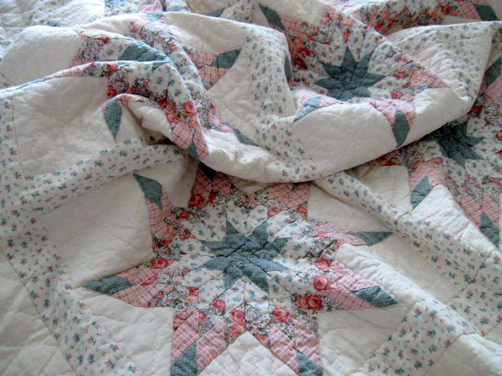 Vintage Quilt Star Arch Patchwork Roses Hand Sewn Pastels
