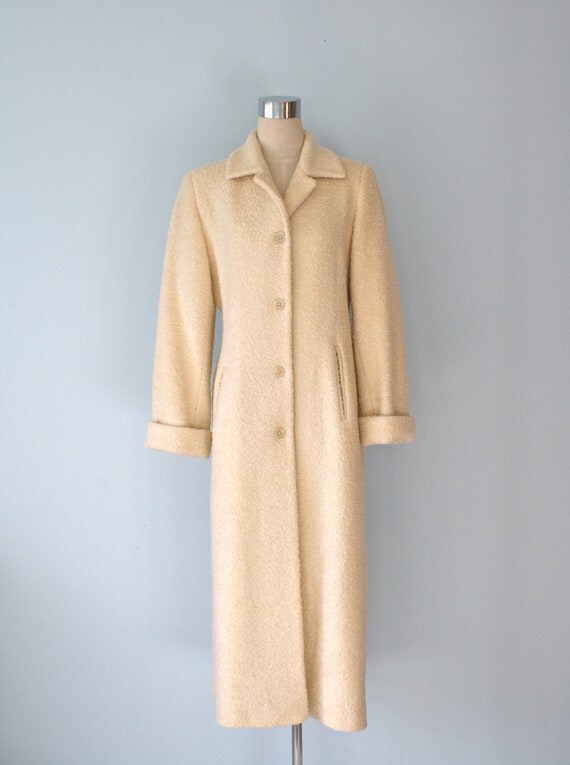 Vintage ANNE KLEIN Maxi Coat / Long Ivory Boucle WOOL Trench