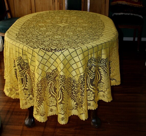 Vintage Lace Tablecloth Yellow Oval 64 x by EmeliasHouseOfLinens