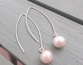 Sterling silver and freshwater pearl earrings