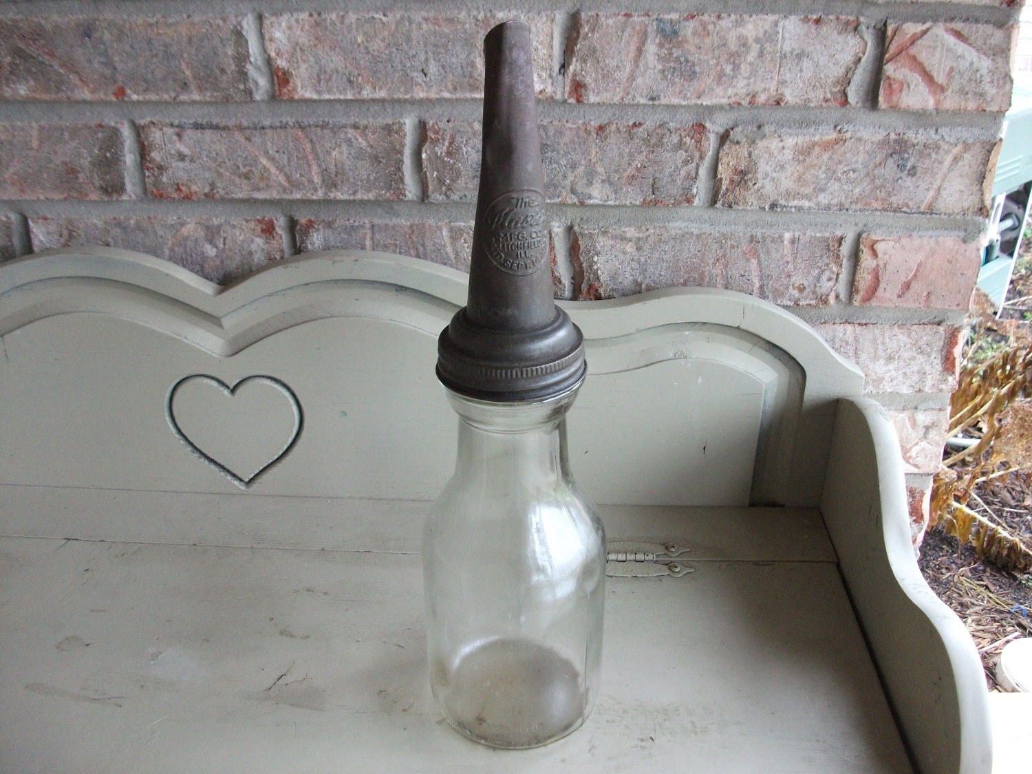 Glass Motor Oil Bottle Master Spout