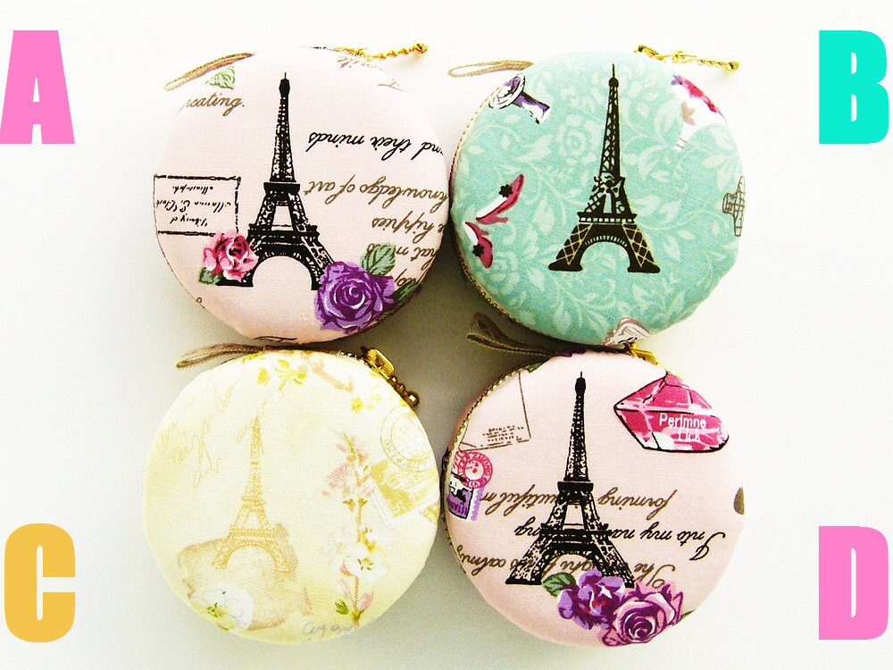 Tour Eiffel Beaded Coin Purse main image 0