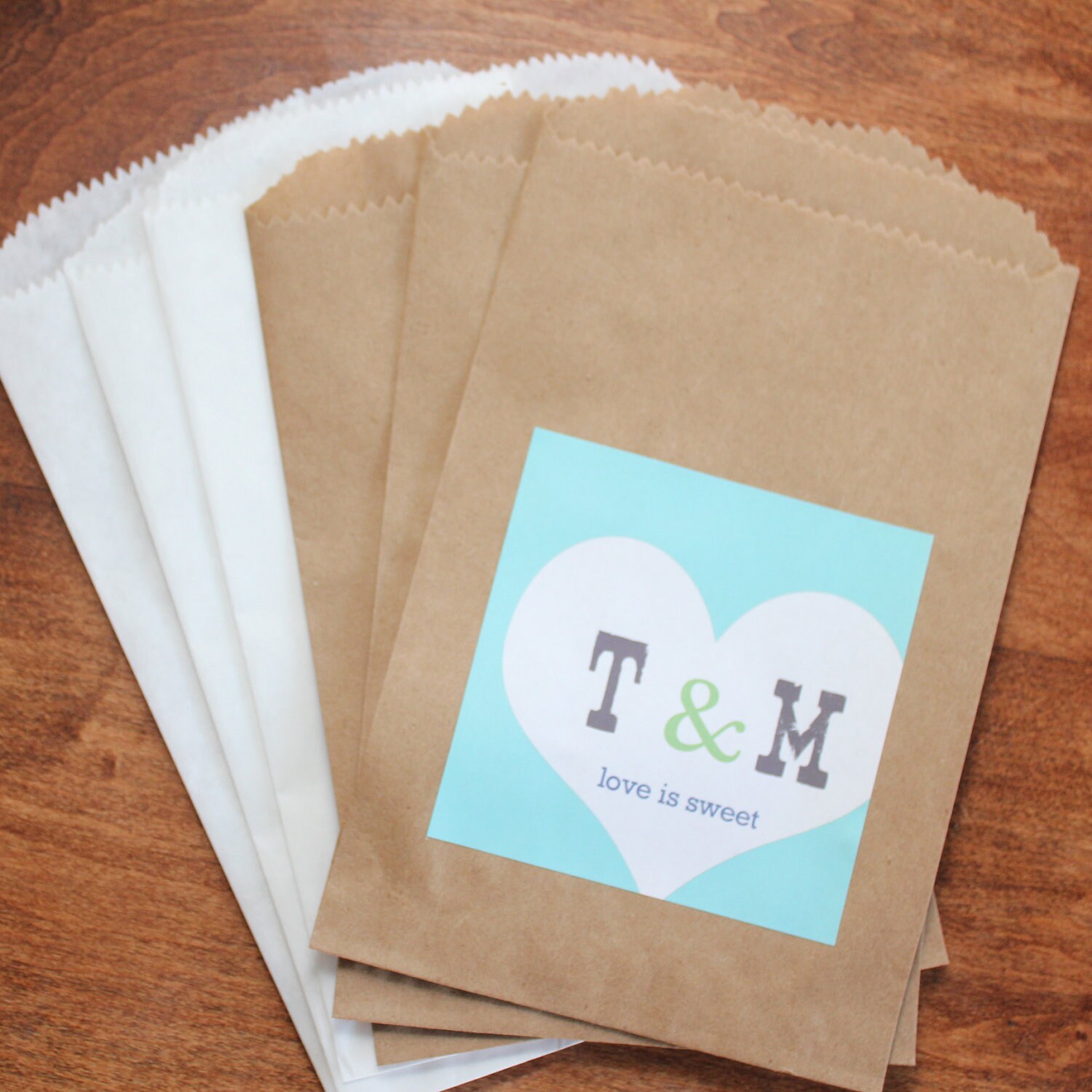24 Wedding Favor Bags with Personalized Sweet Heart by thefavorbox