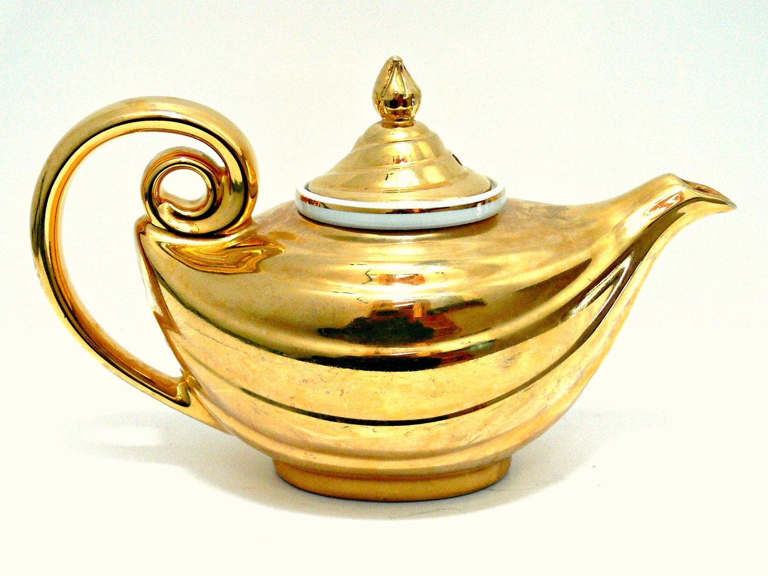 22K Gold Teapot Vintage Hall Golden Glo 1411 1950s