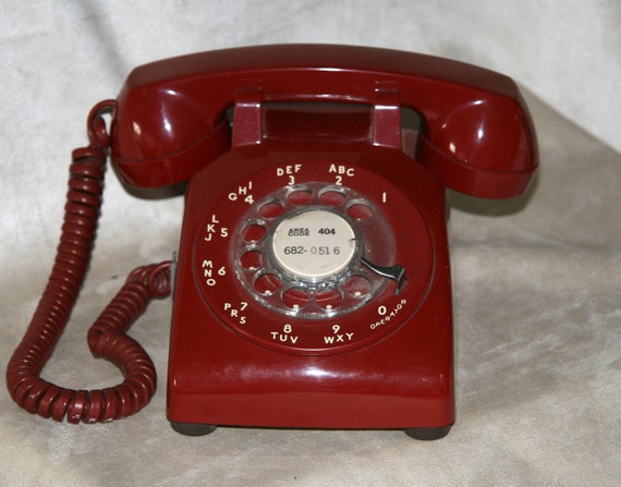 1970s 1973 Bell System Red Dial Telephone Classic Desk Model