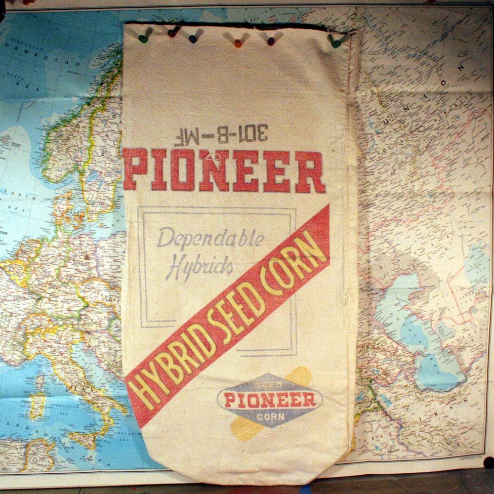 Antique Pioneer Hybrid Seed Corn Bag