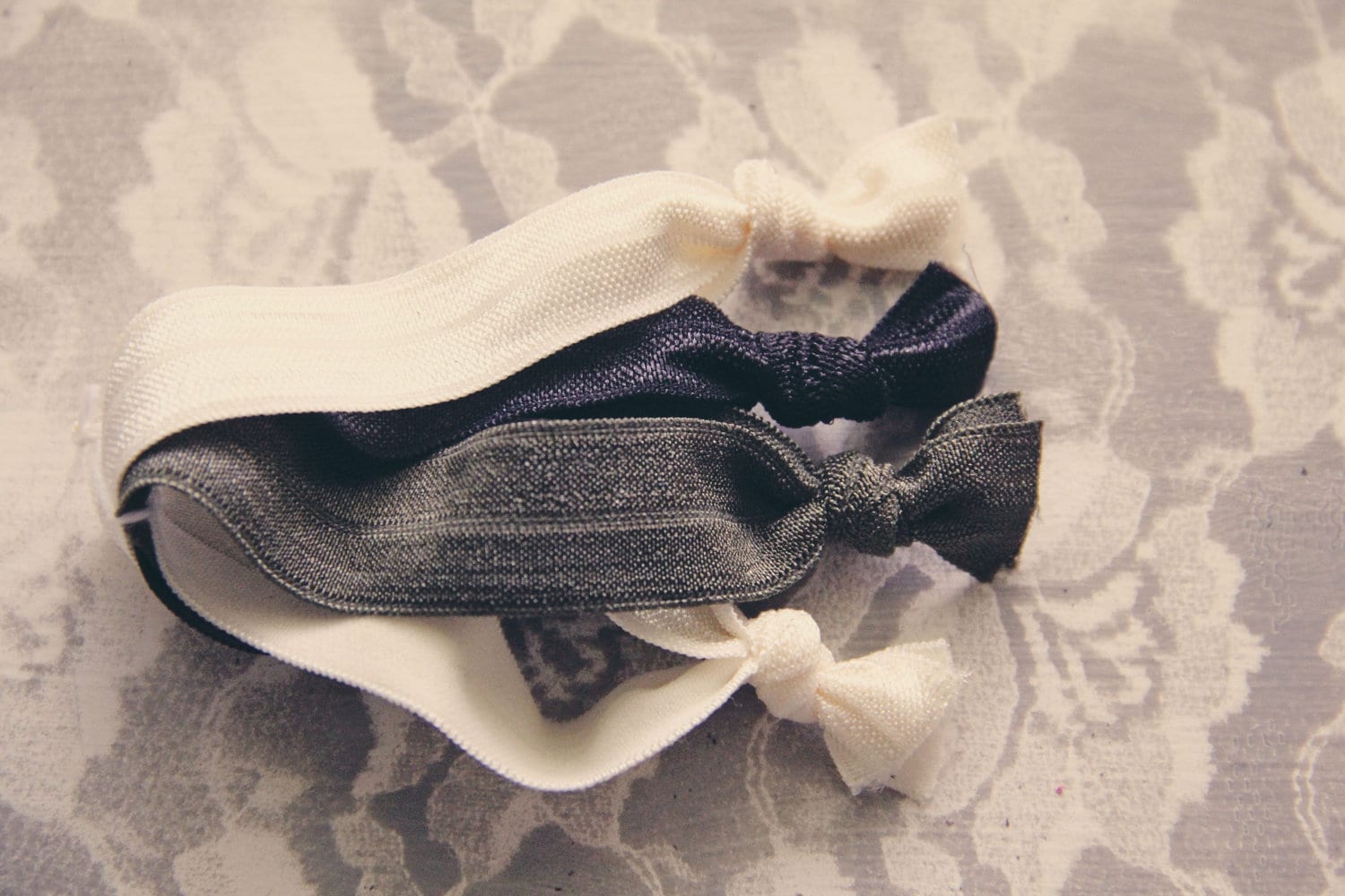 No Dent Hair Ties won't leave a kink Ultra Soft Cream