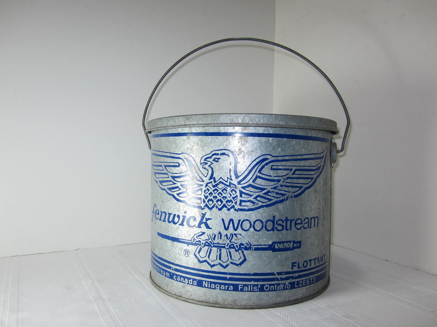 Vintage Metal Floating Minnow Bucket Fenwick Woodstream Corp.