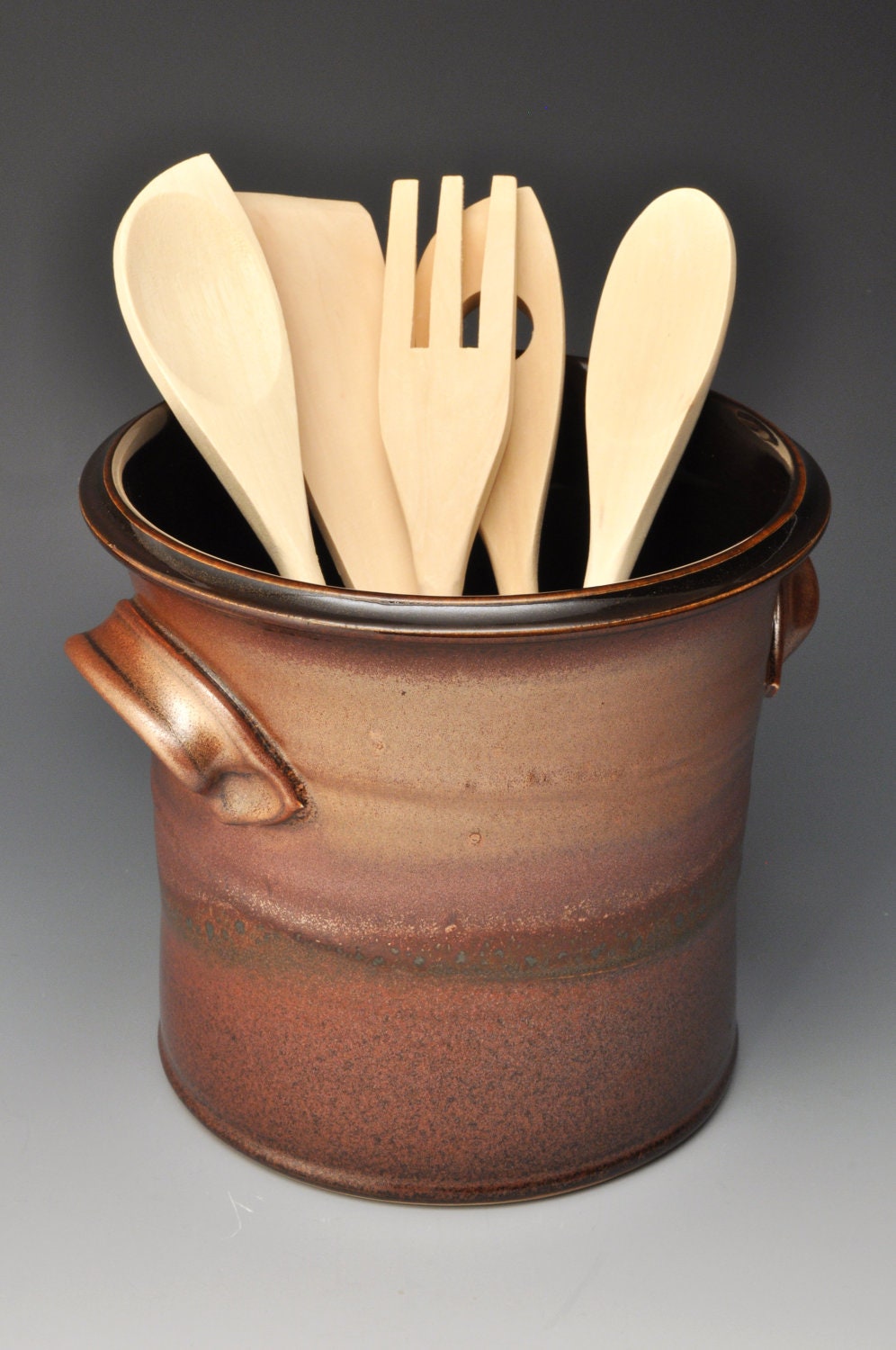 kitchen utensil set and holder