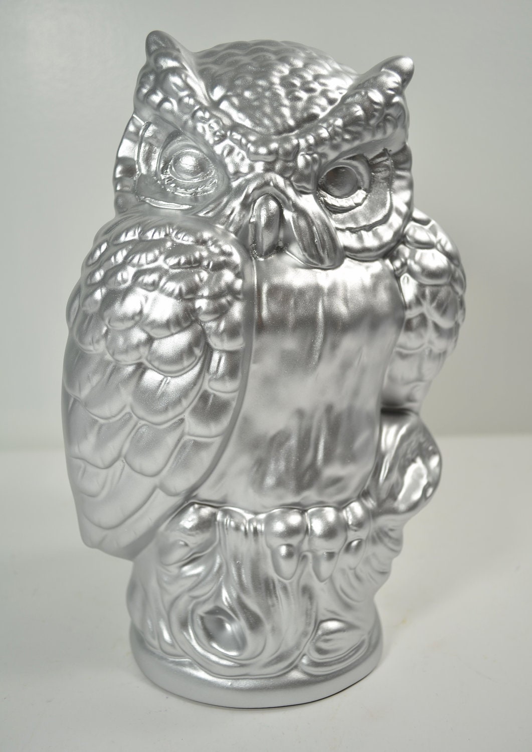 metal owl figurines