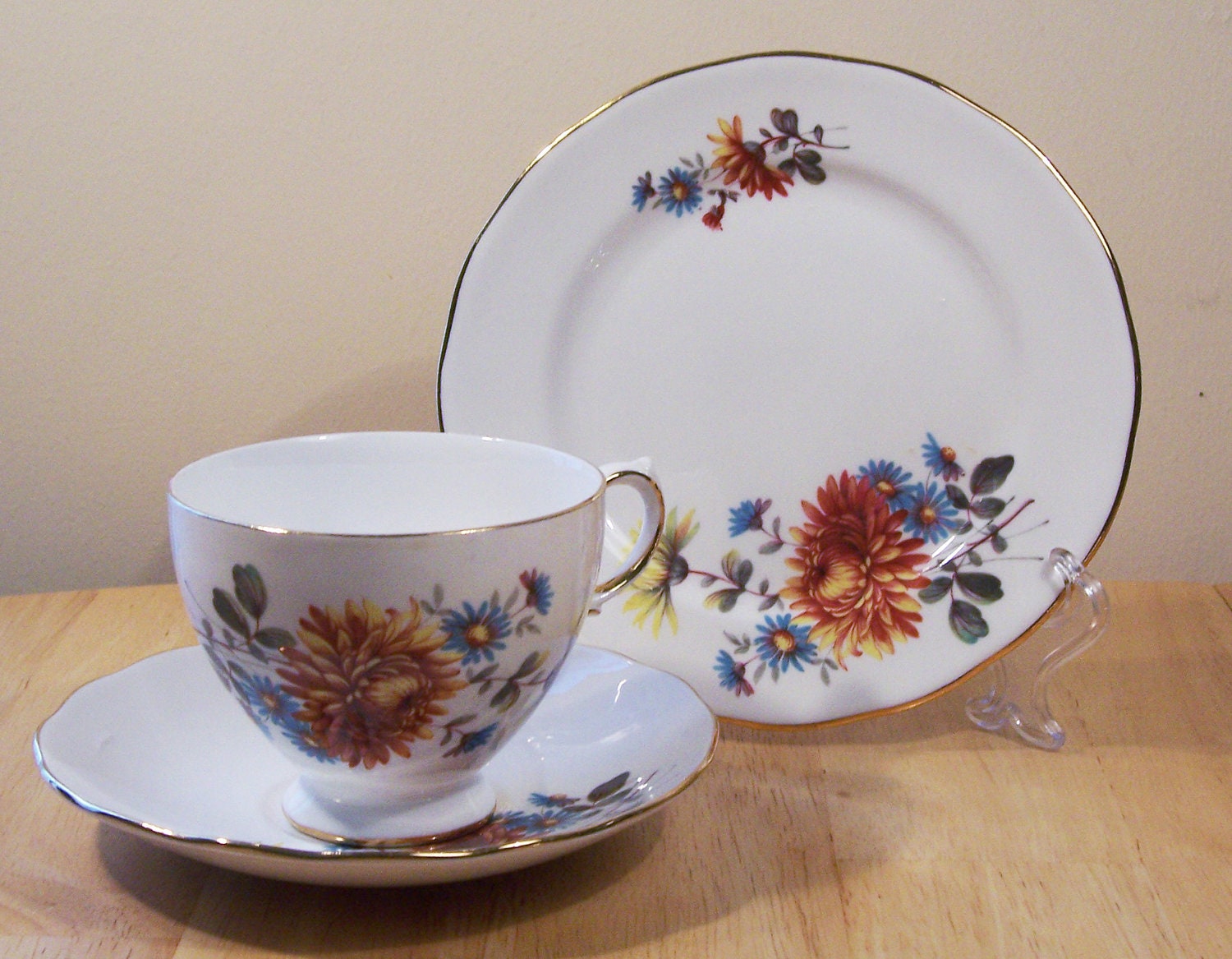 Vintage Gainsborough Tea Cup, Gainsborough Vintage Bone China Trio, UK