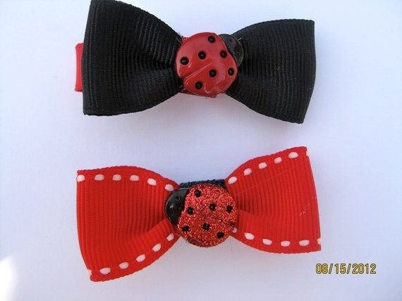 Items Similar To Set Of 2 Red And Black Ladybug Hair Bows On Hair Clips On Etsy 8951