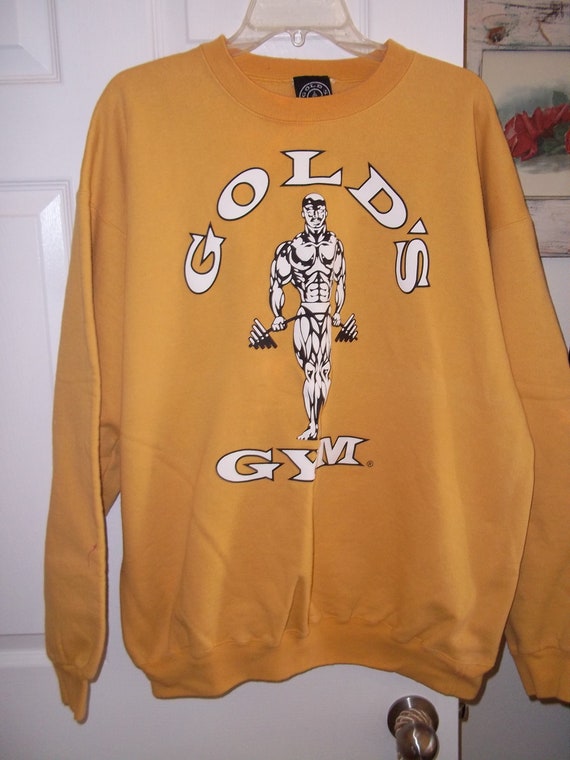 Items similar to Men's 1980's Gold's gym crew neck sweatshirt in ...