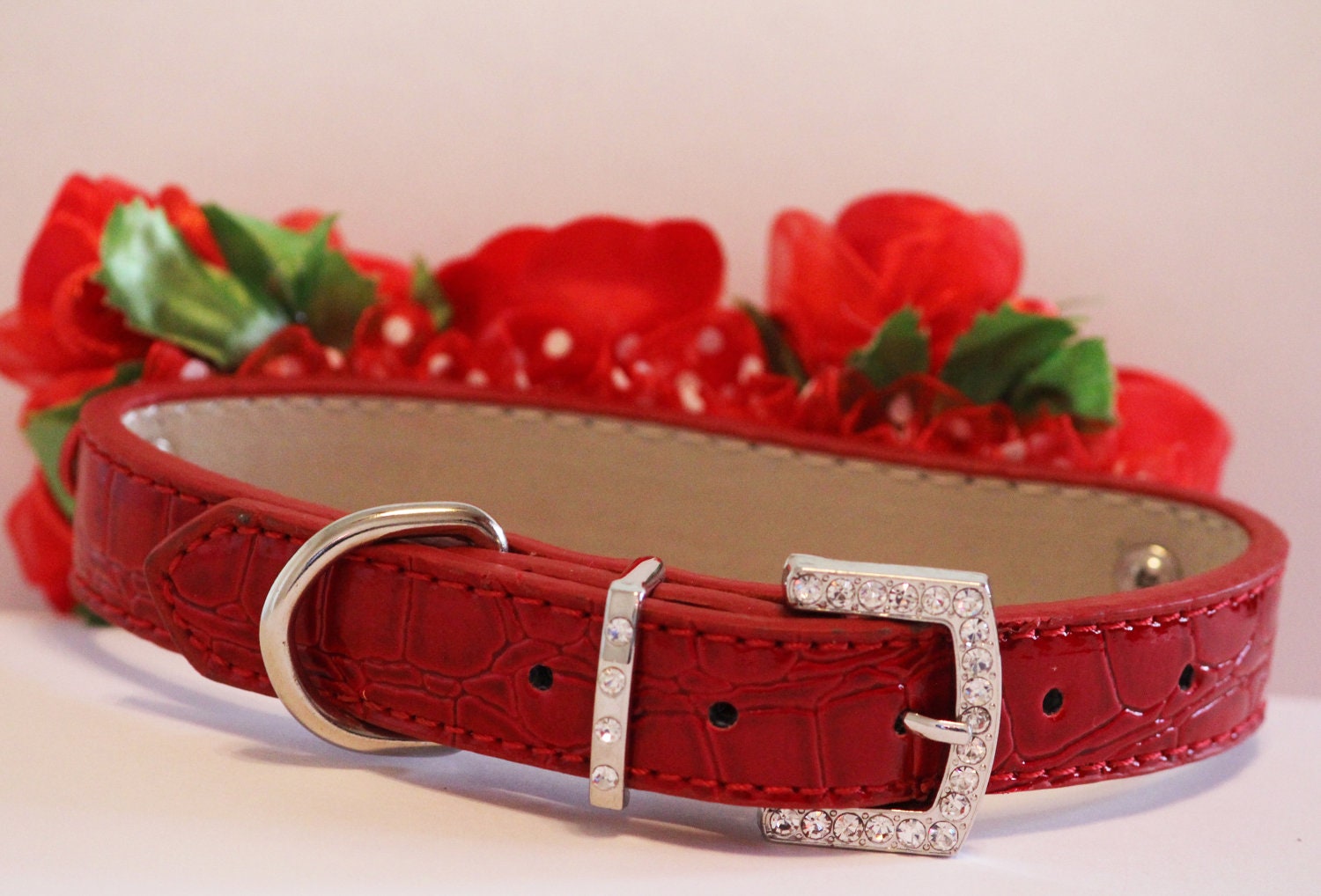 Love Red floral Dog Collar. Red Flowes with by LADogStore on Etsy