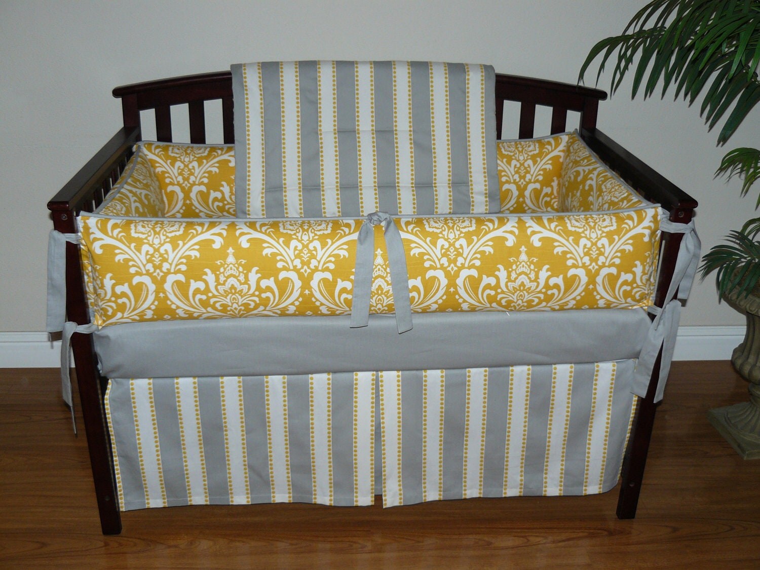 Yellow Damask Grey 3pc Bedding Set. Promotional Price.