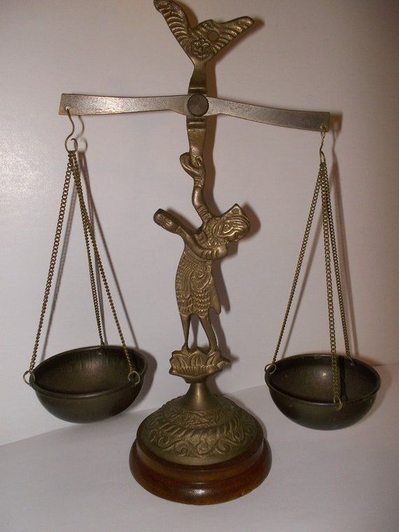 Vintage BRASS SCALE/ Made in India/ Vintage SCALES/ Egyptian